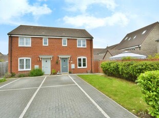 3 bedroom semi-detached house for sale in Newmans View, Purton, Wiltshire, SN5