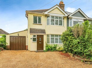 3 bedroom semi-detached house for sale in Panwell Road, Bitterne Village, Southampton, SO18