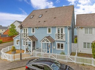3 Bedroom Semi-detached House For Sale In Snodland