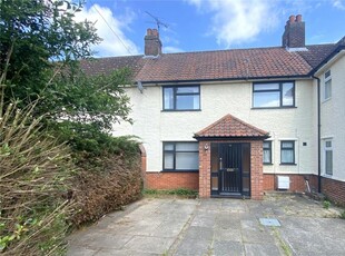 3 bedroom terraced house for sale in Campbell Road, Ipswich, Suffolk, IP3