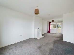 3 bedroom terraced house for sale in Chancellors Way, Exeter, EX4