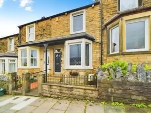 3 bedroom terraced house for sale in Chatsworth Road, Lancaster, LA1