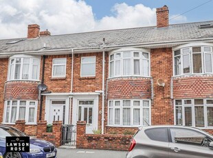 3 bedroom terraced house for sale in Hayling Avenue, Portsmouth, PO3