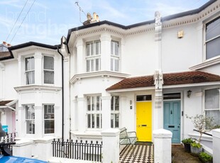 3 bedroom terraced house for sale in Kingsley Road, Brighton, East Sussex, BN1