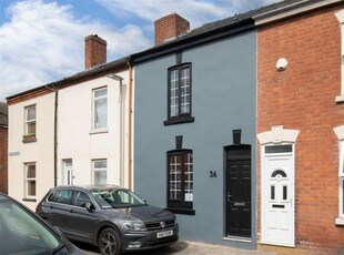 3 bedroom terraced house for sale in Magdala Road, Close To City Centre, Gloucester, GL1