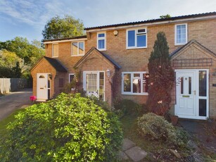 3 bedroom terraced house for sale in Maybrook, Chineham, Basingstoke, RG24