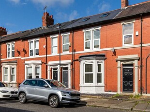 3 bedroom terraced house for sale in Treherne Road, Jesmond, Newcastle Upon Tyne, NE2