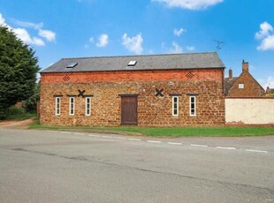 4 Bedroom Barn Conversion For Sale In Barby Road, Kilsby