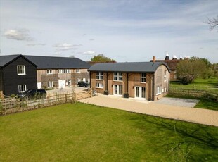 4 Bedroom Barn Conversion For Sale In Tonbridge, Kent
