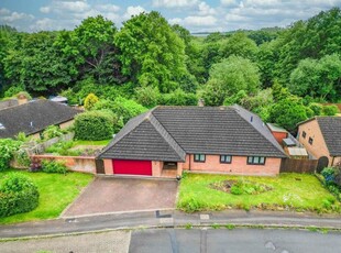 4 bedroom detached bungalow for sale in Lister Drive, West Hunsbury, NN4