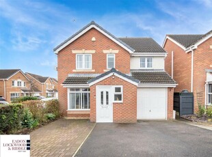 4 bedroom detached house for rent in Harewood Drive, Bawtry, DN10