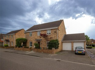 4 bedroom detached house for rent in Johnson Road, Emersons Green, Bristol, South Gloucestershire, BS16