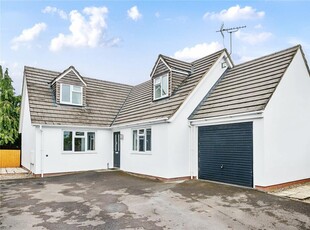 4 bedroom detached house for sale in Cowley Close, Benhall, Cheltenham, GL51