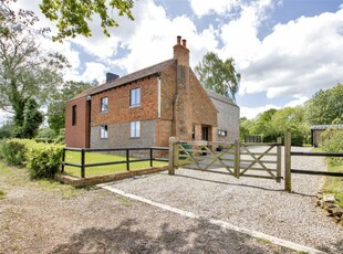 4 bedroom detached house for sale in Crook Road, Brenchley, Tonbridge, Kent, TN12