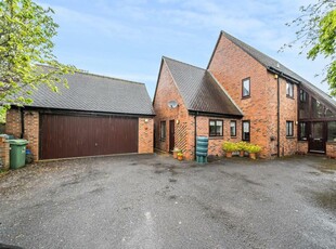 4 bedroom detached house for sale in Old Marston Village, Oxford, OX3