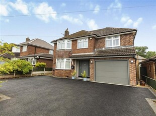 4 bedroom detached house for sale in Pickering Crescent, Thelwall, Warrington, WA4