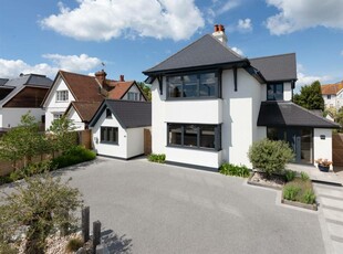 4 bedroom detached house for sale in Tankerton Road, Tankerton, Whitstable, CT5
