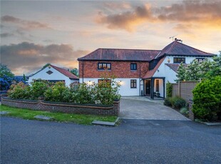 4 bedroom detached house for sale in The Drive, Chislehurst, Kent, BR7