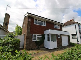 4 bedroom house for rent in Vale Road, Whitstable, CT5