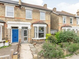 4 Bedroom House For Sale In East Dulwich, London