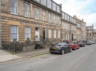 4 bedroom property for rent in Hart Street, Edinburgh, EH1