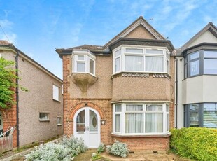 4 Bedroom Semi-detached House For Sale In Greenford