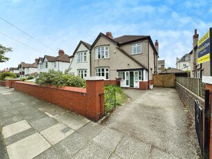 4 bedroom semi-detached house for sale in Kenilworth Road, Crosby, L23