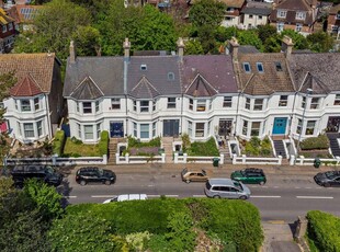 4 bedroom semi-detached house for sale in The Goffs, Eastbourne, East Sussex, BN21