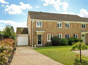 4 Bedroom Semi-detached House For Sale In Weybridge, Surrey