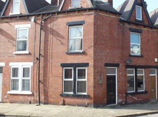 4 bedroom terraced house to rent Leeds, LS6 4HX