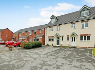 4 Bedroom Town House For Sale In Hawthorn, Pontypridd