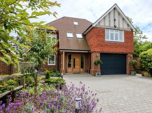5 bedroom detached house for sale in Orwell Spike, West Malling, ME19