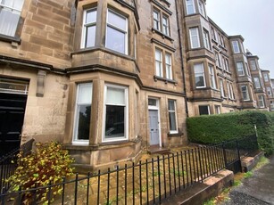 5 bedroom flat for rent in Strathearn Road, Marchmont, Edinburgh, EH9