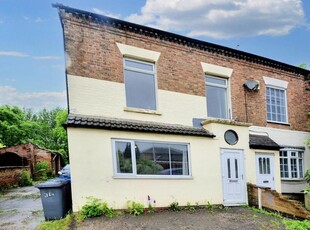 5 bedroom semi-detached house for rent in Wilford Lane, West Bridgford, NG2 7RL, NG2