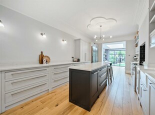 5 bedroom semi-detached house for sale in Olive Road, London, NW2