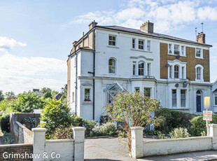 6 Bedroom Semi-detached House For Sale In Ealing