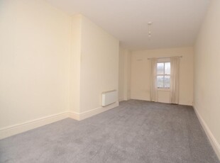 Studio flat for rent in Devonshire Road Forest Hill SE23