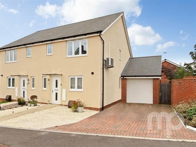 3 Bedroom Semi-detached House For Sale In Wymondham