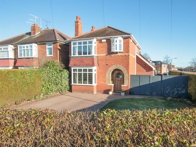 Detached house for sale in Tickhill Road, Balby, Doncaster DN4