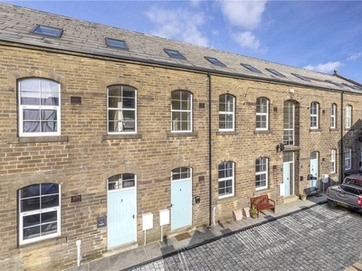 Town house for sale in West Shaw Lane, Oxenhope, Keighley, West Yorkshire BD22