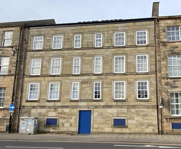 2 bedroom flat for sale in Water Street, Lancaster, LA1