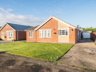 3 bedroom detached bungalow for sale in Delph Road, North Hykeham, Lincoln, Lincolnshire, LN6