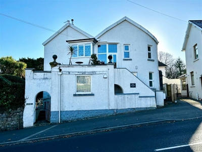3 bedroom maisonette for sale in Upper White Lodge, West Cross Lane, Swansea SA3 5LS, SA3