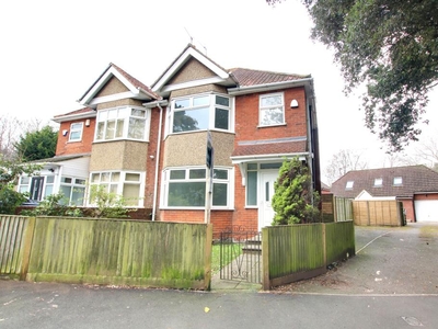 3 bedroom semi-detached house for sale in Stoneham, Southampton, SO16