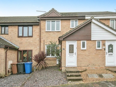 3 bedroom terraced house for sale in Lupin Road, Ipswich, IP2