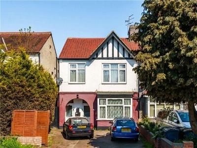 1 Bedroom Maisonette For Sale In Edgware