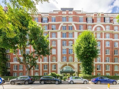 2 Bedroom Apartment For Sale In Grove End Road, London