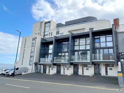 2 Bedroom Apartment For Sale In Whitley Bay