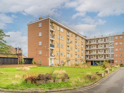 2 Bedroom Flat For Sale In Prout Road