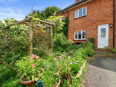 3 Bedroom Semi-detached House For Sale In Burwash Common, Etchingham